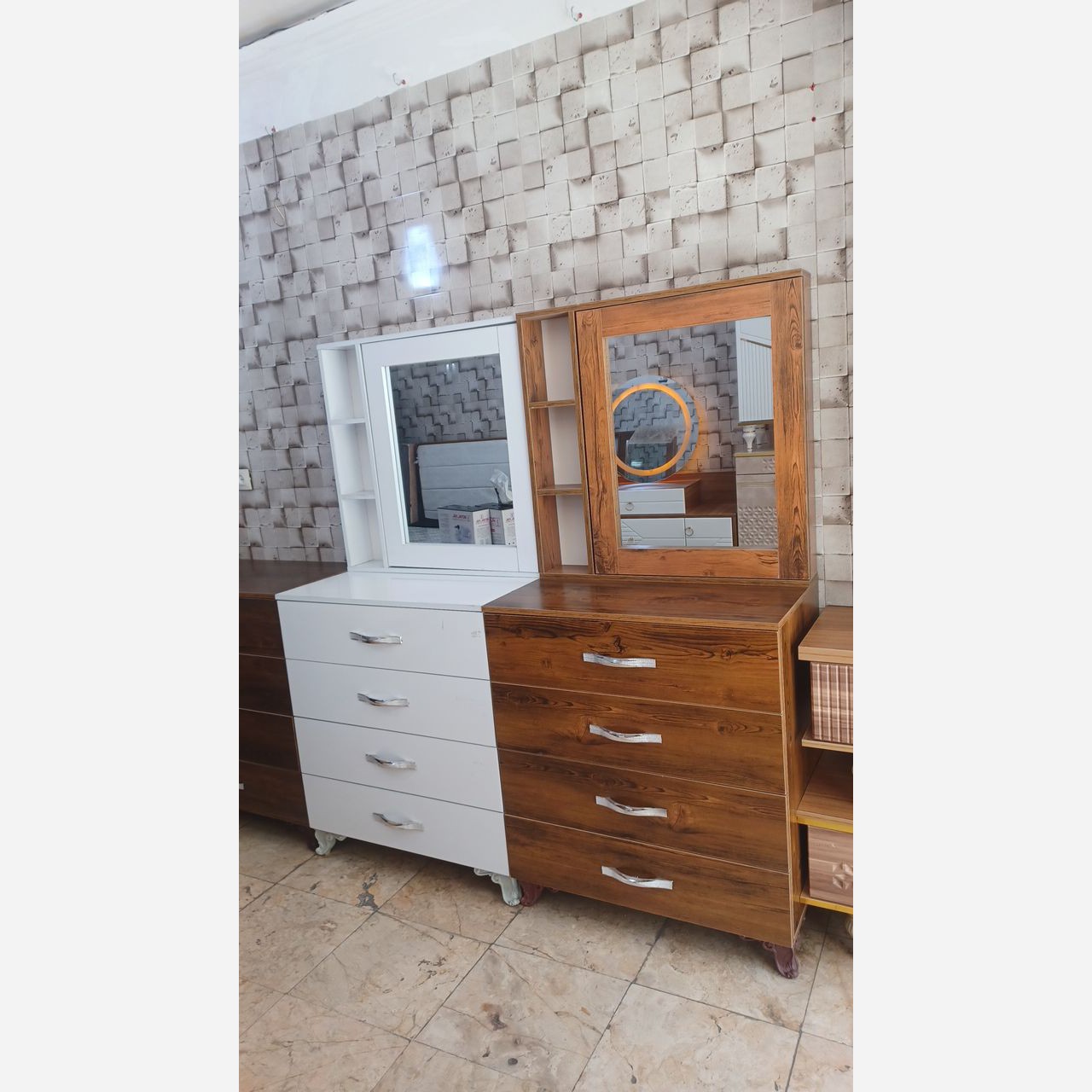 دراور 4کشو آینه ریلی (پس کرایه)