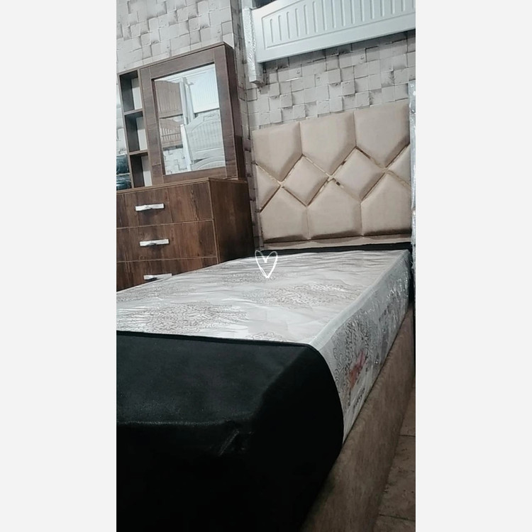 تخت تمام پارچه لوزی(پس کرایه)